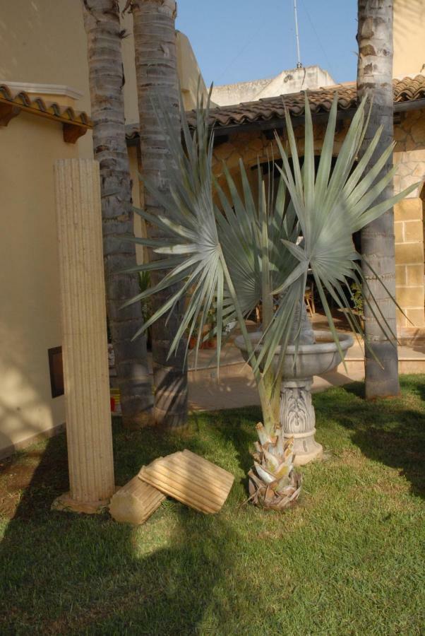Suite Margarita Mazara del Vallo Exterior foto